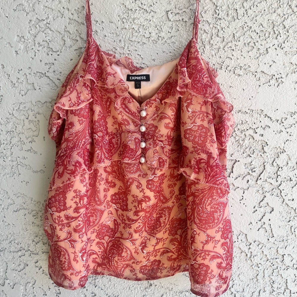 EXPRESS Adjustable Strap Pink Paisley Tank Top with Pearl Details NWT Women’s XL - Picture 2 of 12